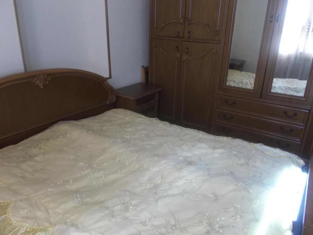 Гостевой дом Stone House Цхалтубо-14
